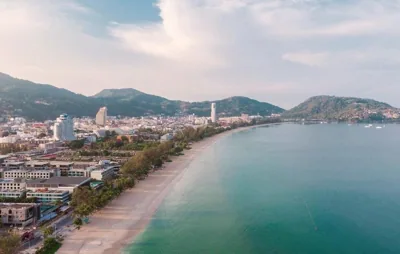 Patong Tower apartment by Lofty – Foto’s 10