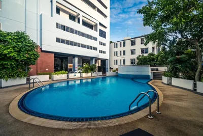Patong Tower apartment by Lofty – Foto’s 11